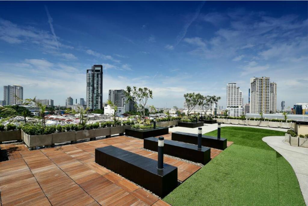 Roomme Hospitality Nang Linchee Branch 曼谷 外观 照片