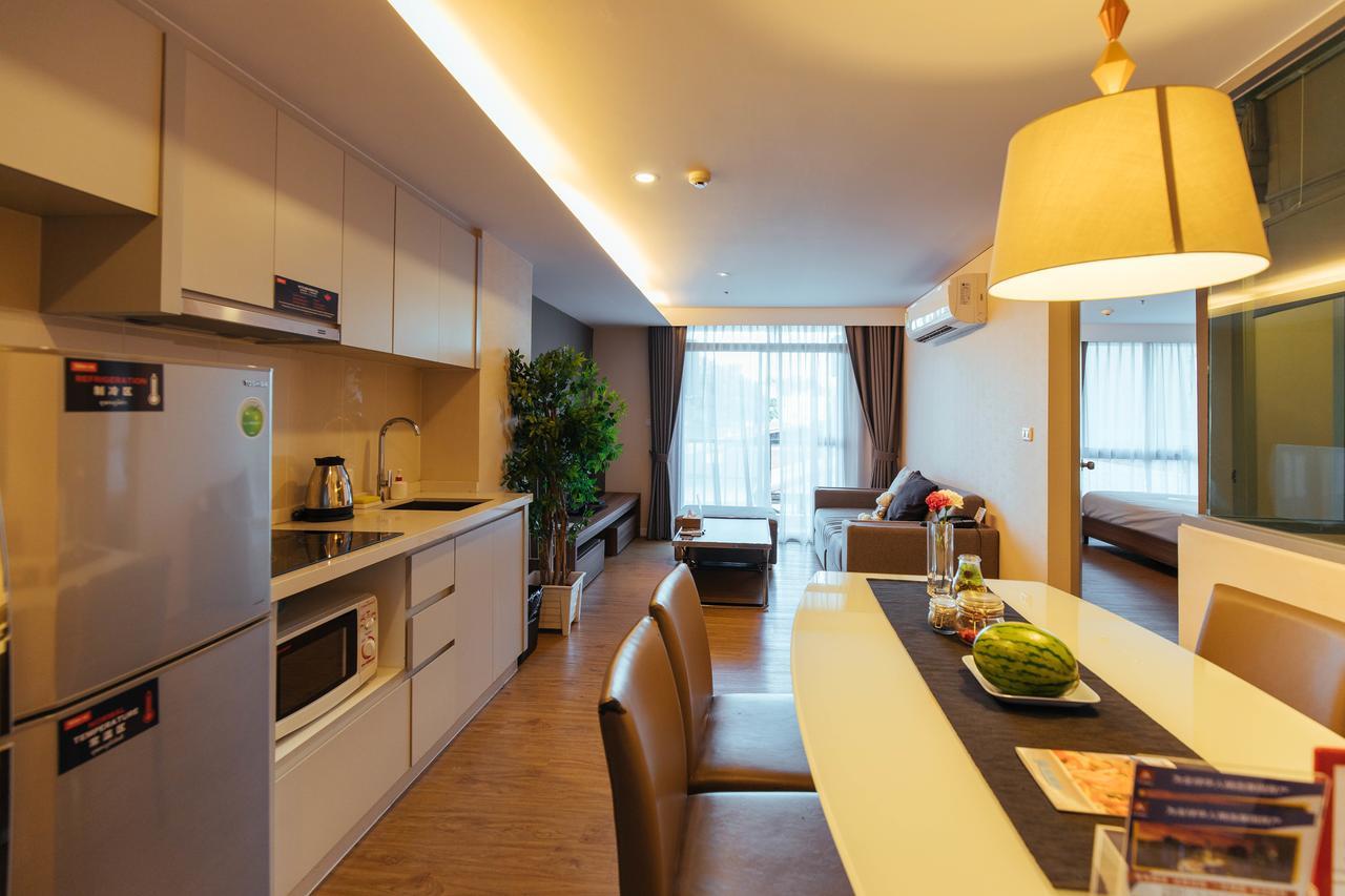 Roomme Hospitality Nang Linchee Branch 曼谷 外观 照片