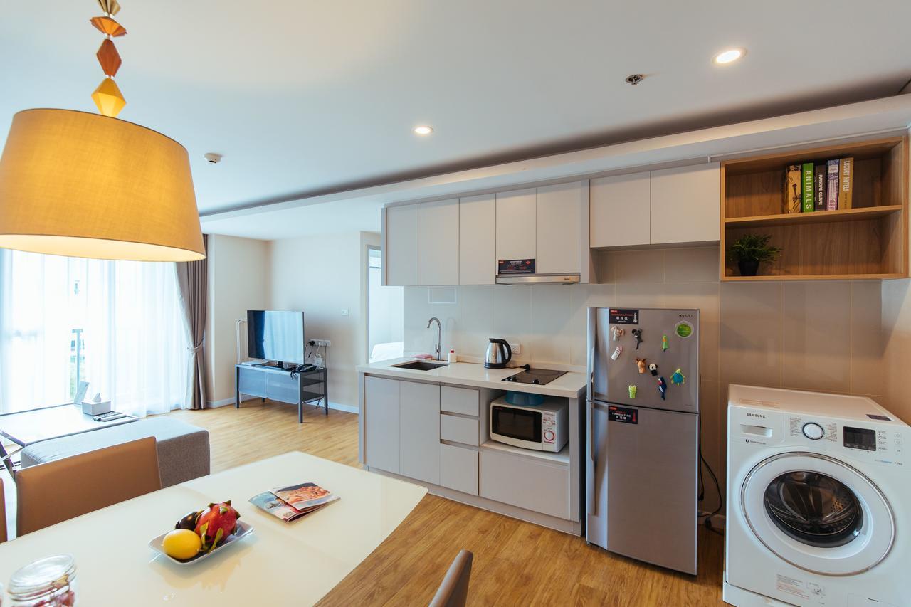 Roomme Hospitality Nang Linchee Branch 曼谷 外观 照片