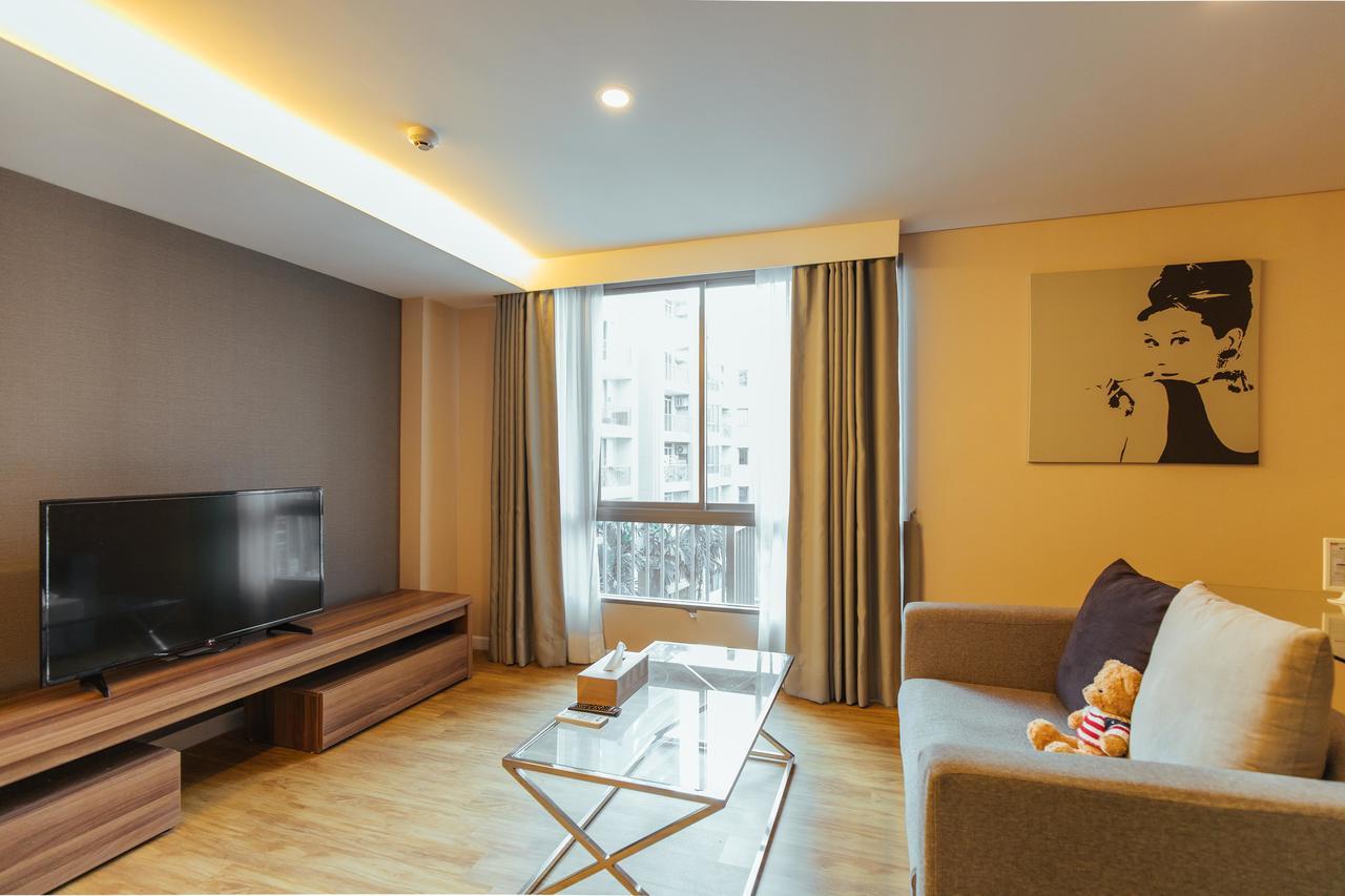 Roomme Hospitality Nang Linchee Branch 曼谷 外观 照片